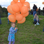 Девочка с воздушными шариками